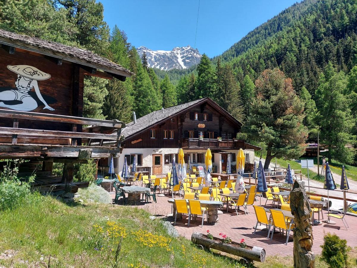 Gite Du Prilet Saint-Luc Exterior foto